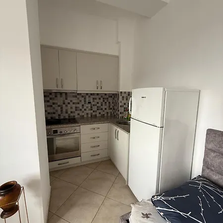 아파트 Nick's Sarandë